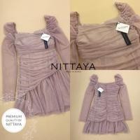 ราคา ป้าย NITTAYA : เดรสแขนยาว ไหล่ยกนิดๆ ทรงพอดีตัว (7937204045)