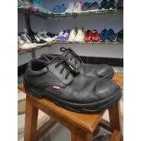ราคา รองเท้าเซฟตี้มือสองไซส์43พื้นรองเท้า28ซม (26040364476)