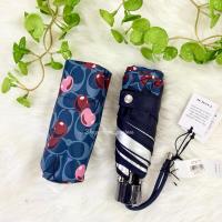 ราคา [เก็บโค้ดส่วนลดก่อนนะคะ] ร่ม 3 พับ COACH​ Mini Umbrella Signature Cherry CZ929 คอลใหม่ New with tag ของแท้ จาก USA (28227618919)