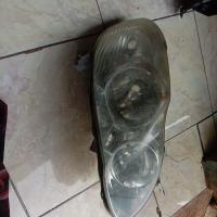 ราคา TOYOTA COROLLA ALTIS HEADLIGHTS 2001-2004 ขวา (28320564869)