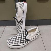 ราคา รองเท้าเด็กมือสอง Vans 21 cm (11951459218)