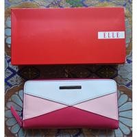 ราคา กระเป๋าสตางค์แบรนด์ ELLE ของแท้มือหนึ่งจากประเทศฝรั่งเศส แบบซิปรอบขนาด 7.5นิ้วสภาพใหม่แกะกล่องมีของพร้อมส่งนะคะ.. (27857829521)