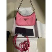 ราคา Prada Re-Edition nylon mini (8656213084)