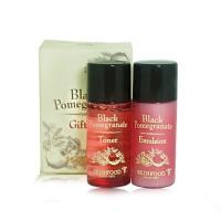 ราคา ของแท้/Skinfood Black Pomegranate Gift Set (62816487)