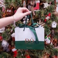 ราคา New Pandora Limited Edition Green Do Celebrate Gift Bag แท้ % (1998905226)