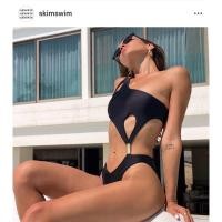 ราคา SKIMSWIM : COMO in truffle ชุดว่ายน้ำ แบรนด์แท้ วันพีช ว่ายน้ำสีดำ size S (54754644158)