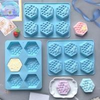 ราคา Yangwen แม่พิมพ์สบู่ซิลิโคนรังผึ้งผึ้ง 3D DIY ทําสบู่อุปกรณ์ Handmade ช็อกโกแลตเค้กตกแต่งเครื่องมืออบ (26724657764)