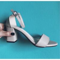 ราคา ส้นสูงรัดข้อสไตล์ zara (โค้ด ซื้อครั้งแรก) (664724883)