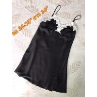 ราคา ชุดนอนผ้าซาตินมือ2 สีดำแต่งอก (20623037728)