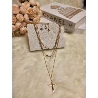 ราคา สร้อยคอแบรนด์Guessแแบบ4เส้นแยกได้ (28176054292)