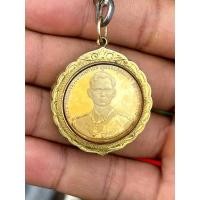 ราคา เหรียญในหลวง ร.9 หลังนารายณ์ทรงสุบรรณ กองทัพเรือจัดสร้าง ทองคำ ปี2539 (57306928959)