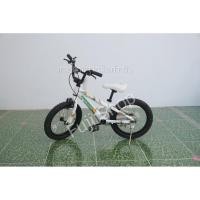 ราคา จักรยานเด็กญี่ปุ่น - ล้อ 16x2.10 - ไม่มีเกียร์ - อลูมิเนียม - Merida Matts - สีขาว [จักรยานมือสอง] (25503091987)