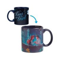 ราคา Silver Buffalo Disney Princess Ariel Mermaid Kiss the Girl Heat Reveal Valentine Couple Produ Ceramic Mug Cup, 20 oz (28639814309)