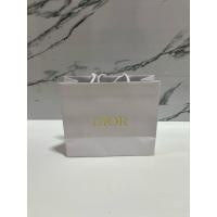 ราคา ถุงกระดาษแบรนด์เนมแท้ Dior ดิออร์ กว้าง 10.5 นิ้วมือสอง สภาพดี สะสม/ใส่กระเป๋า (40064398969)