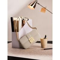 ราคา 38-Day ของขวัญ ELLE กระเป๋าหญิงสีแดงกระเป๋าสี่เหลี่ยมเล็กจระเข้ Grain Cowhide สุภาพสตรี Underarm Crossbody กระเป๋าหนังแท้ (45602305261)