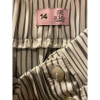 ราคา ส่งต่อเสื้อลายทาง น้ำเงิน ขาว f&f ไม่มีตำหนิ (42203111072)