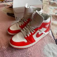 ราคา Nike Air Jordan 1 Mid (wmns ) Sneaker (24815341106)