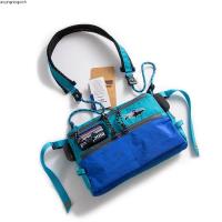 ราคา Patagonia กระเป๋าสะพายข้างแฟชั่น ใหม่ กระเป๋าสะพายไหล่ สะพายข้าง ลายปลาบิน (PG-103) (54208033625)