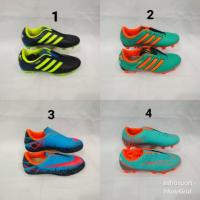 ราคา รองเท้าฟุตบอลเด็ก Adidas (29665156120)
