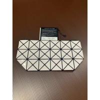 ราคา แท้ % Bab bao Issey Miyake cosmetic bag - white (27156422204)