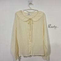 ราคา เสื้อแขนยาวกระดุมหน้าผูกโบว์สีครีม แบรนด์ Nature.bkk(มือสอง) (21126758006)