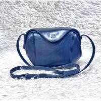 ราคา กระเป๋าหนังแท้ปากอ้าสีกรมครอสบอดี้Guy laroche(รหัส ดอกไม้437) (29187213006)