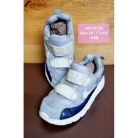 ราคา Nike Air รองเท้าผ้าใบเด็กมือสอง 17cm ราคาถูก รหัส ฟ153 (17756226880)