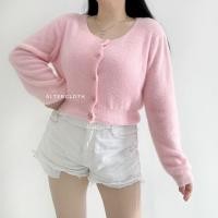 ราคา Alter.cloth - ARYA CARDI | เสื้อแขนยาวผู้หญิง แขนยาวด้านนอกคาร์ดิแกนแฟชั่นเกาหลีเสื้อถักลายธรรมดาสีชมพูสีฟ้าพรีเมี่ยมถักขนสัตว์ดีนําเข้าขนขั้นพื้นฐานสบายๆเสื้อผ้าสตรีเค้กสบายๆสไตล์เก (43205748899)