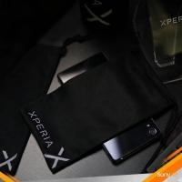 ราคา ถุงผ้าใส่มือถือ Sony Xperia แบบมีหูรูด ( สีดำ ) (2392506022)