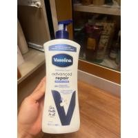 ราคา Vaseline® Intensive Care Advanced Repair Lotion Unscented 600ml. แอดวานซ์ รีแพร์ โลชั่น สูตรไม่มีกลิ่น (43729105726)