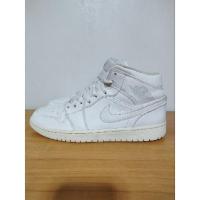 ราคา Jordan 1 Mid Triple White ของแท้100% (21650769158)