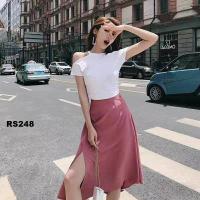 ราคา ชุดเซ็ท2ชิ้น เสื้อขาวโชว์ไหล่1ข้าง ยืดเน็ต+กระโปรงยาว สีชมพู ซิปซ่อนด้านข้าง ผ่าหน้า (2644715207)