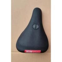 ราคา GT bmx เบาะเดือย อานจักรยานกระโดดสกปรก (46756216713)