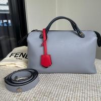 ราคา กระเป๋า Fendi by the way medium สีเทา มือสอง ของแท้ น้ำหนักเบา มีสายสะพายปรับได้ (26329185086)