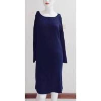 ราคา เดรสไหมพรมสีกรมท่างาน UNIQLO ไซส์ L อก 38-40 นิ้ว ตัวนี้ไหมพรมร่องยืดได้ คอปาดกลม ทรงยาว แขนยาวปลายบานเล็กน้อย ใส่เที่ยว (23161776595)