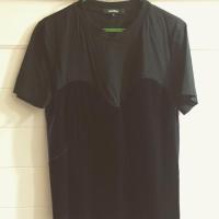 ราคา เสื้อยืดตกแต่งแนวเกาะอก เก๋ๆ จาก JasPal (1386151641)