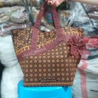 ราคา กระเป๋าแต่งงานผ้าบาติกหรูหรา 22x22 (9632300855)