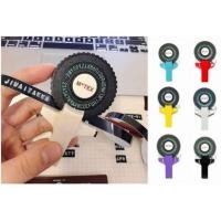 ราคา Motex เครื่องปั๊มตัวอักษรนูน LABEL MAKER ในเซตจะได้เครื่องปั๊ม 1 ชิ้น และเทป 1 ม้วน (2258125898)