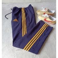 ราคา กางเกงผ้าร่มadidasมือสองแท้เอว36-40สวยมากจริงๆ (20429912927)