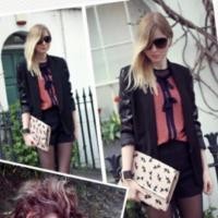 ราคา กระเป๋าสะพายกึ่งคลัช ASOS ใส่ iPad ได้สบาย สวยเก๋ Rare items (1076603872)