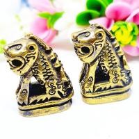 ราคา พญาเสือมหาอำนาจรุ่นแรก หลวงพ่อปานวัดคลองด่าน เนื้อทองเหลือง ประมาณ3ซม.เขตอำนาจบารมีปราบศัตรูแพ้พ่าย (14425978569)