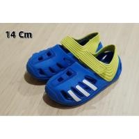 ราคา Adidas รองเท้าเด็กมือสองของแท้ (21668269839)