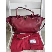 ราคา valentino shopping bag (23010086657)