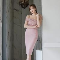 ราคา ชุดเดรสสั้นผ้าโพลีเอสเตอร์สีชมพูกะปิ ไหล่โปร่งกึ่งพาดเฉียงผสมแขนสั้น ทรงเข้ารูป สวยดูดี (4736228472)