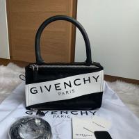 ราคา New Givenchy pandora nylon small มือ1 ของใหม่ รุ่นนี้สวยมาก น้ำหนักเบา สบายค่ะ อุปกรณ์ : การ์ด ถุงผ้า สาย ตยหนัง (2493879711)