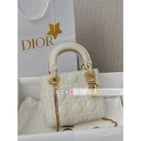 ราคา กระเป๋าถือ Mini Lady Dior วัสดุผ้าฝ้ายและหนังแกะ สีขาวลายสก๊อต มีหัวเข็มขัดสีทอง (49859095905)