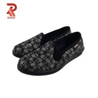 ราคา RANG แรง รองเท้าผ้าใบแบบสวม เพื่อสุขภาพ รุ่น 504 เหลี่ยมดำ เบอร์ 36-40 (26722757000)