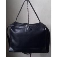 ราคา กระเป๋าหนังหนาสีดำ สะพายไหล่ได้,สะพายยาวได้ ใบใหญ่ ขนาด 16 × 11 นิ้ว ของใหม่ (28762258240)