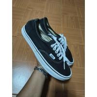 ราคา Vans สีดำ ไซร้ 40.5/25.5 มือสองของแท้ (49650901525)