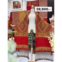 ราคา ผ้าคลุมไหล่ ไหมแพรวา ขนาด 50x 240ซม. พื้นสีแดง รหัส Z-BM-07216815 (42309259810)